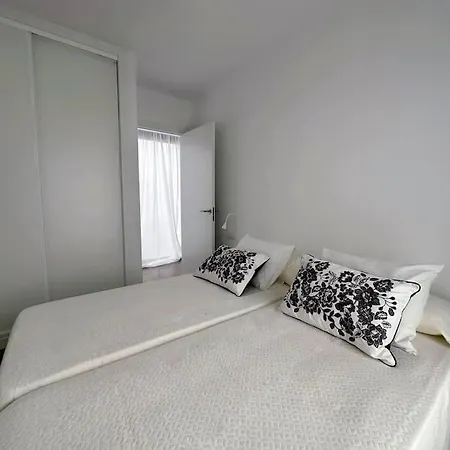 别墅 With Views In