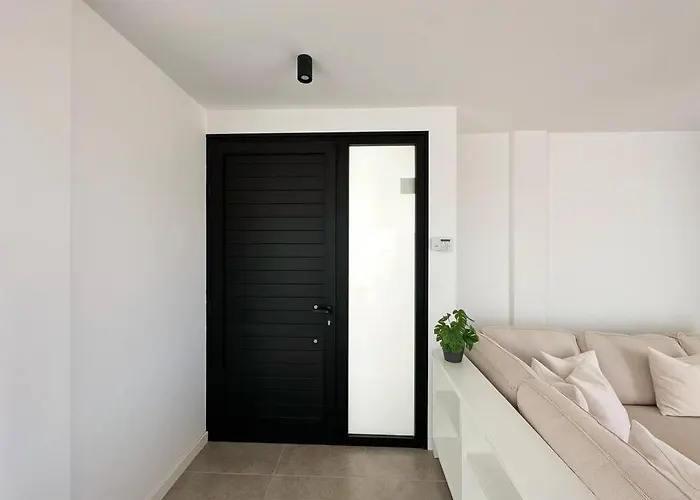 Villa With Views In